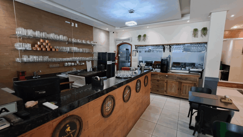 Bar e Restaurante à Venda