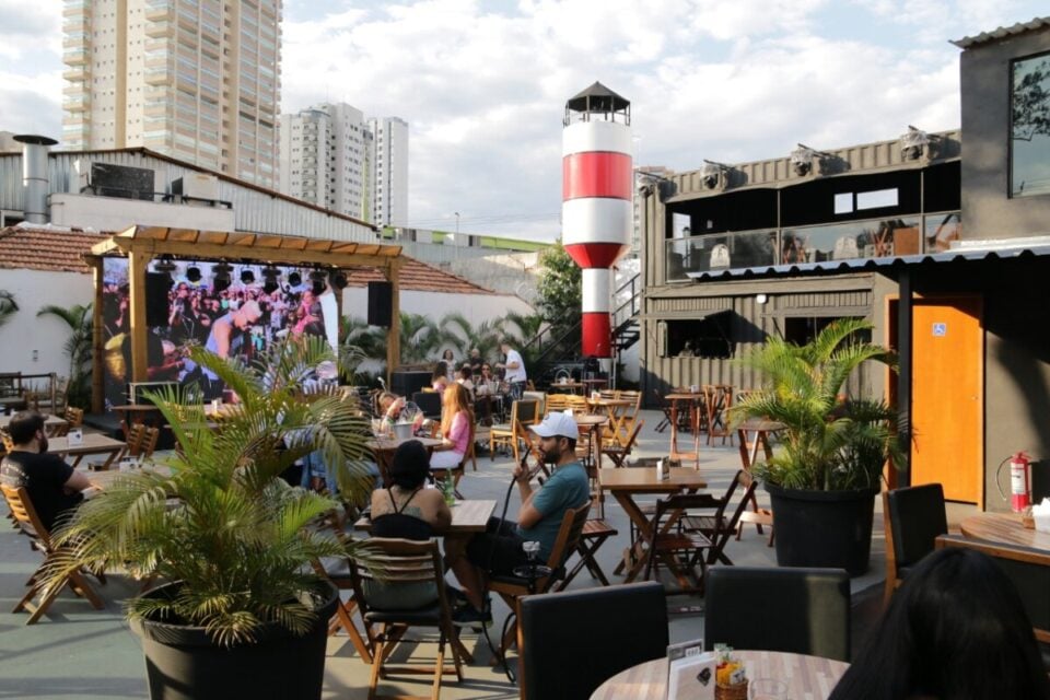 Bar/Restaurante/CasadeShow à venda