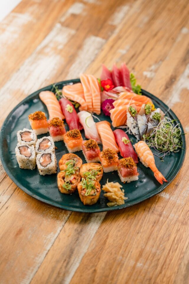 RESTAURANTE JAPONÊS MONTADO E OPERANDO  OPORTUNIDADE