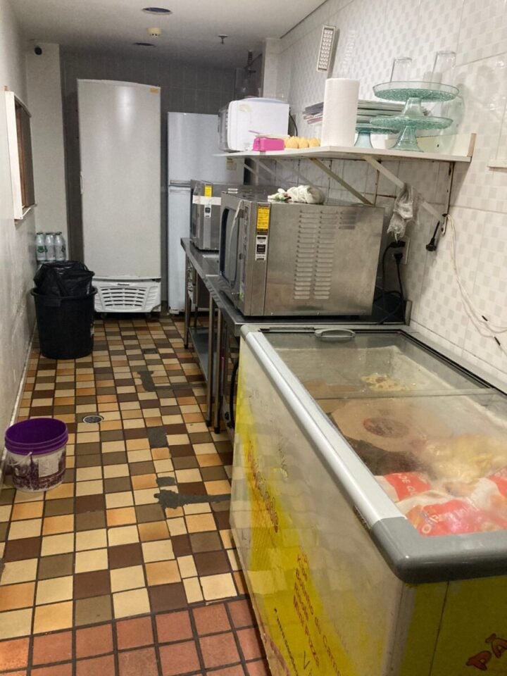 EXCEPCIONAL OPORTUNIDADE DE NEGÓCIO CAFETERIA CONFIANDA LUCRO 18000 Z/O