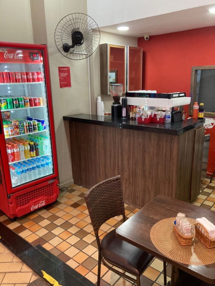 EXCEPCIONAL OPORTUNIDADE DE NEGÓCIO CAFETERIA CONFIANDA LUCRO 18000 Z/O