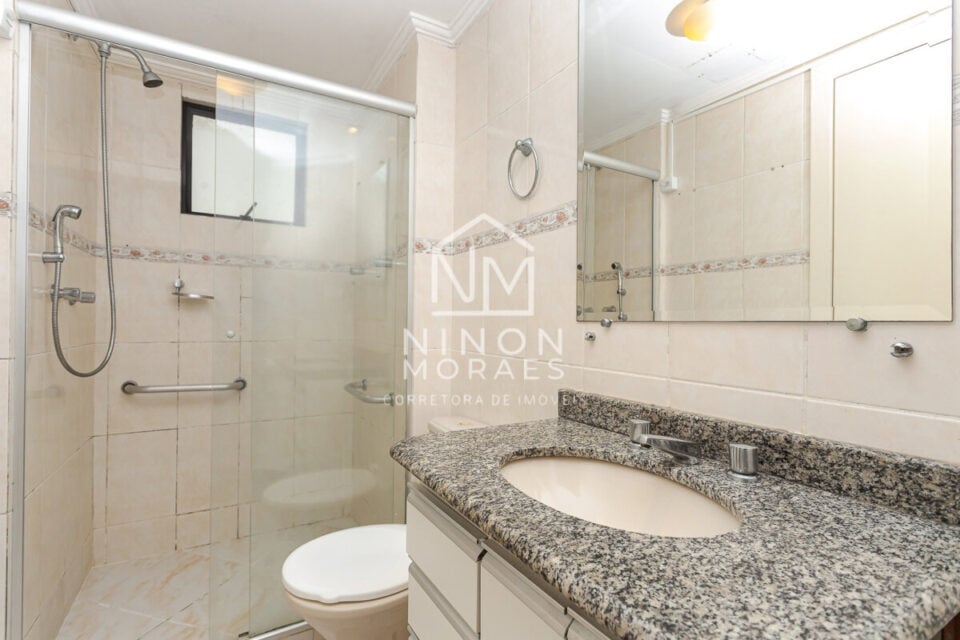 APARTAMENTO – LOFT – 85m² – CABRAL EM CURITIBA