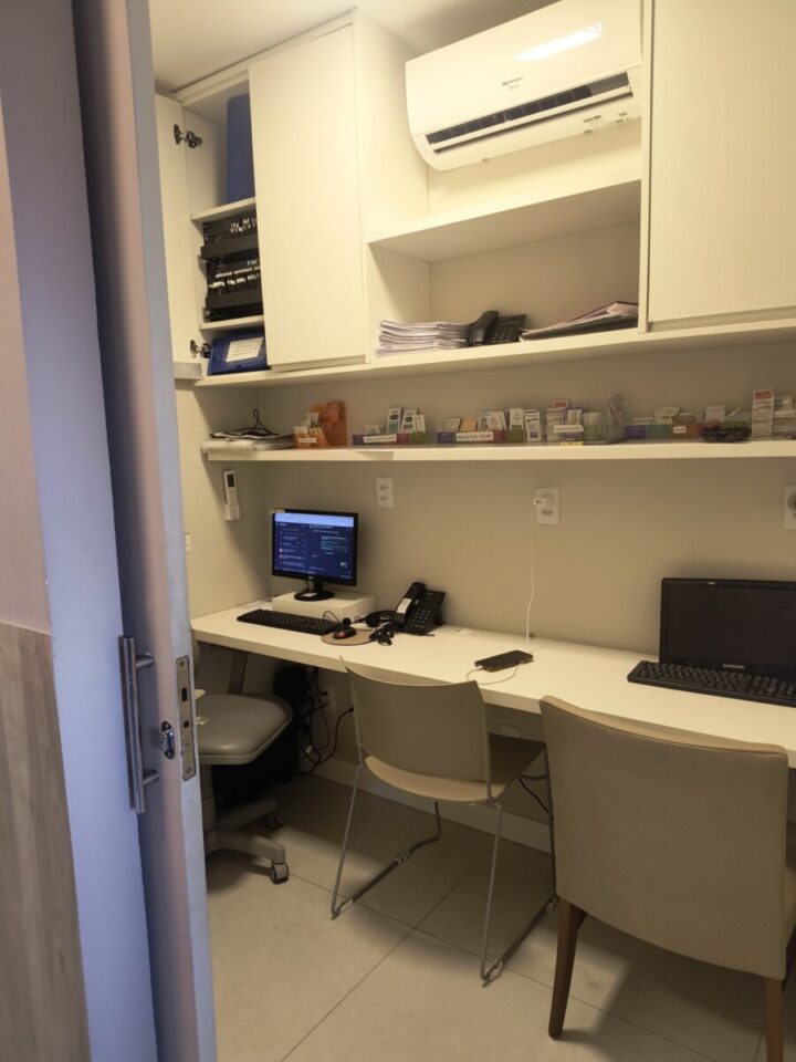 VENDO CLÍNICA DE DERMATOLOGIA EM SALVADOR na Garibaldi Convênios – GRANDE