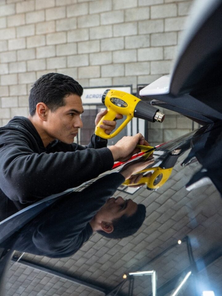 ESTÉTICA AUTOMOTIVA / ACESSÓRIOS