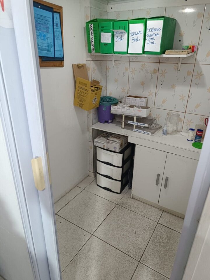 Vendo ponto de farmácia em duque de caxias