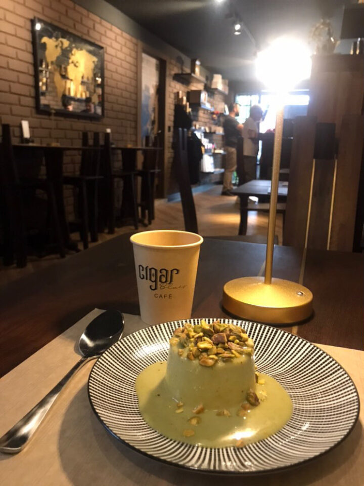 Oportunidade Única Seja Proprietário do CigarBlues Café  em BC