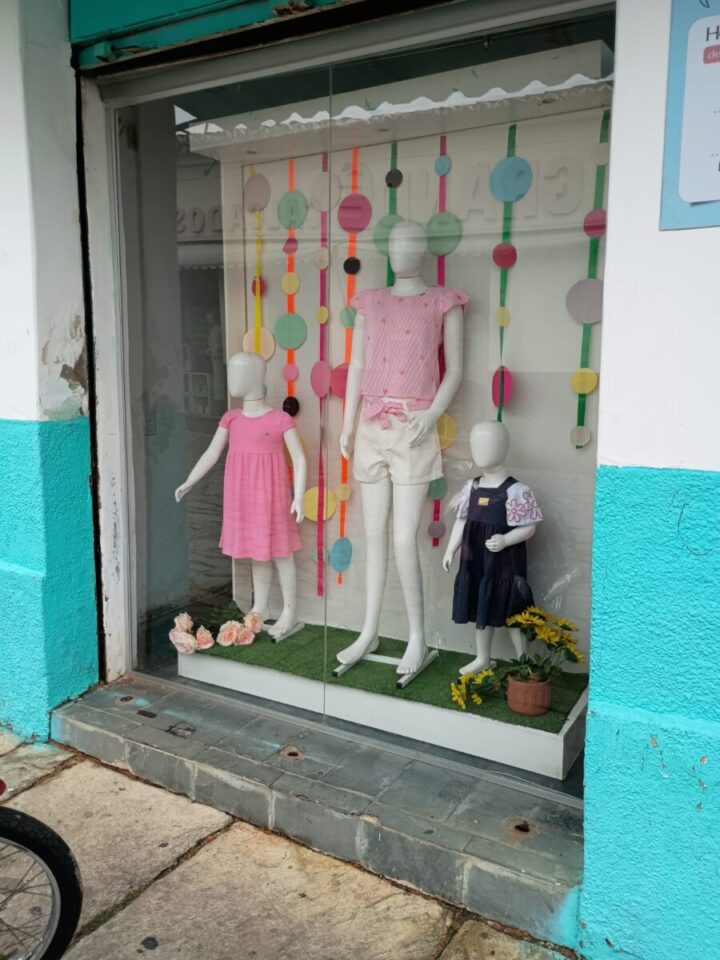 Vendo Loja de Roupas Infantis