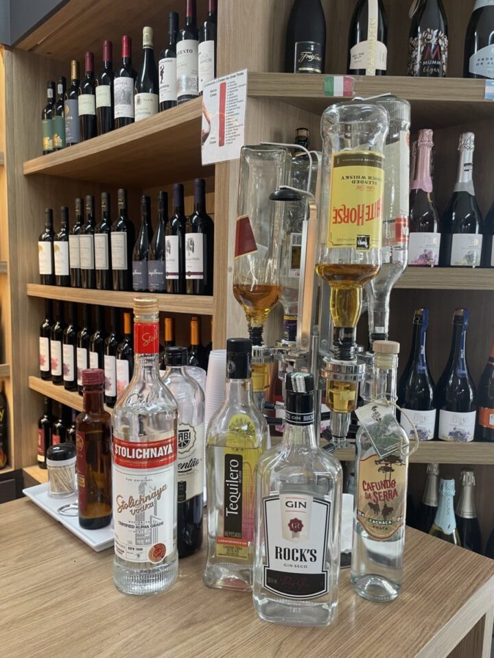🏪 VENDE-SE – CARBONO BEER SHOP conveniência Pagani – Palhoça/SC