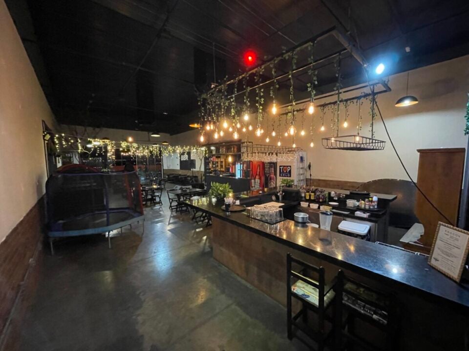 BAR COMPLETO À VENDA — PORTEIRA FECHADA  SÃO JOSÉ DO RIO PRETO – SP