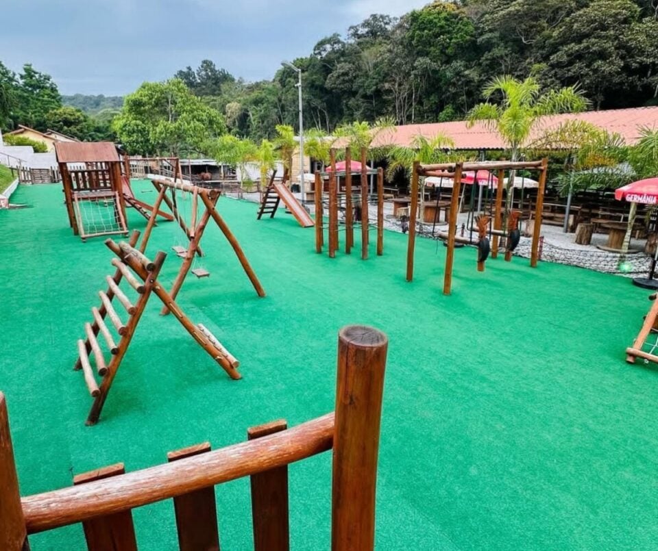 EXCELENTE OPORTUNIDADE RESTAURANTE FATURAMENTO 450 MIL REGIAOGRANDE SP