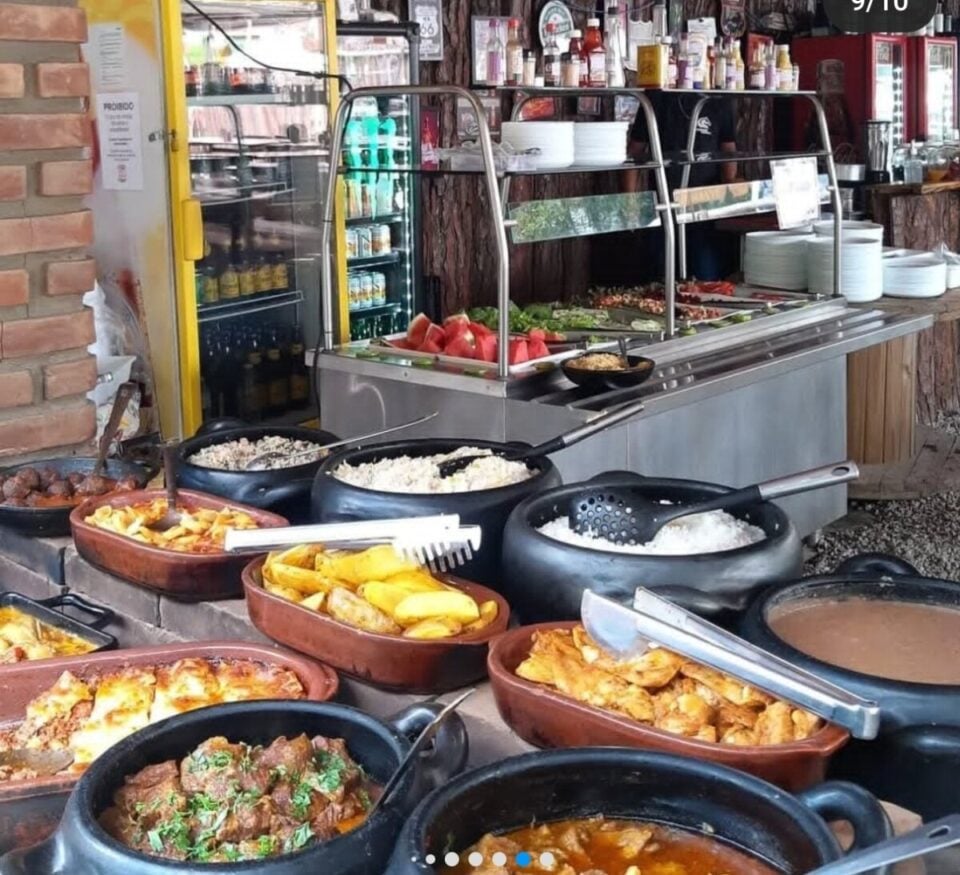 EXCELENTE OPORTUNIDADE RESTAURANTE FATURAMENTO 450 MIL REGIAOGRANDE SP