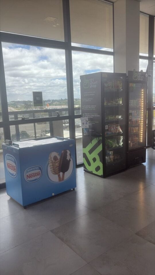 🏪 Repasse de Franquia – 121 Smart Shop  Mercado Autônomo em Curitiba/PR