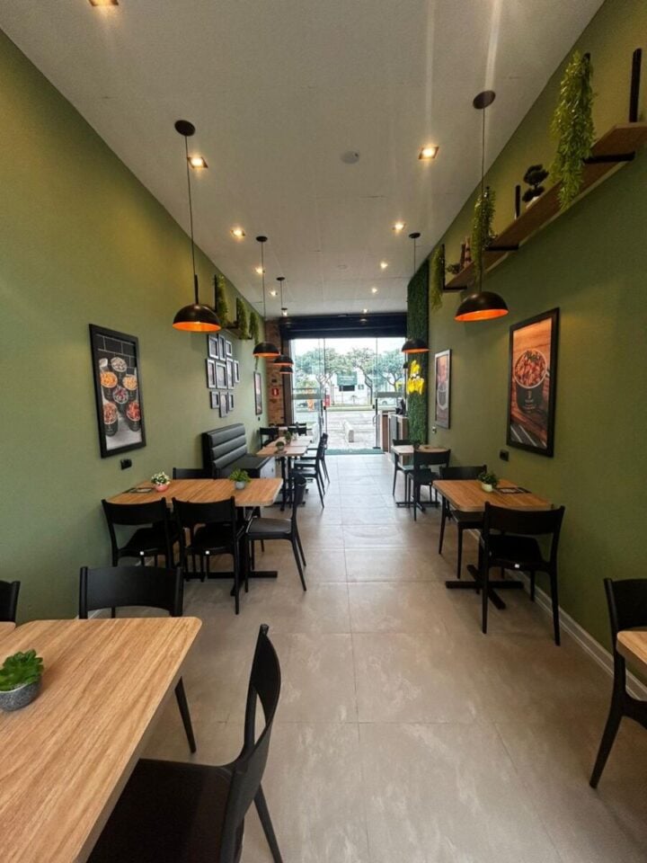 Franquia restaurante Multiculinária massas, yakisoba, feijoada, estrogonofe