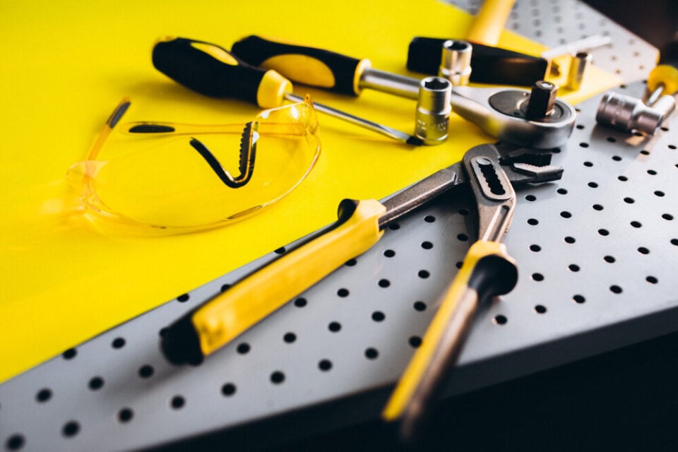 Loja de Ferragens e Materiais à Venda, 350m², excelente localização – Grava