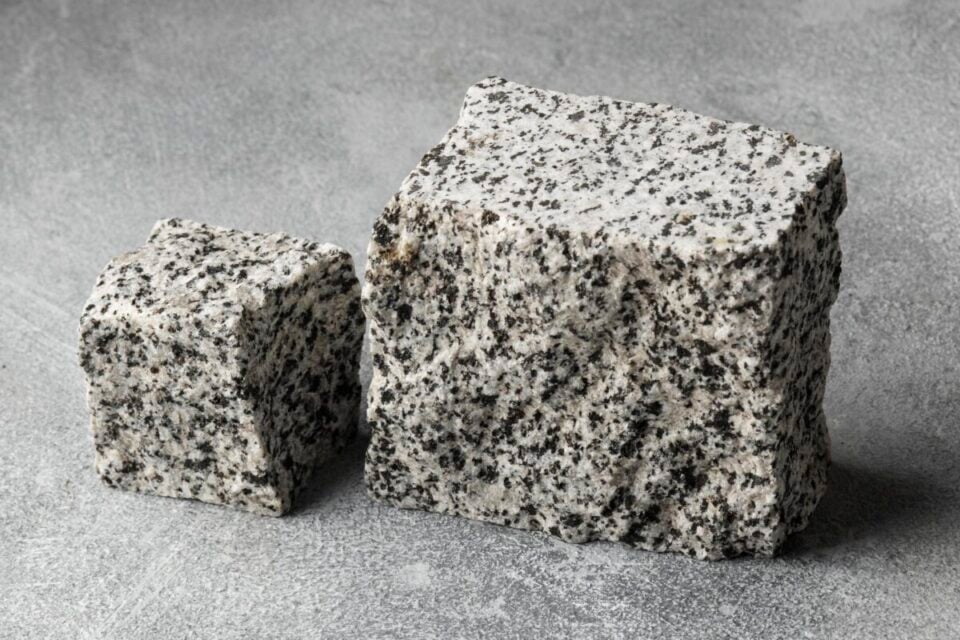 Jazida de pedra granito à venda no interior do estado – Rio Grande do Sul