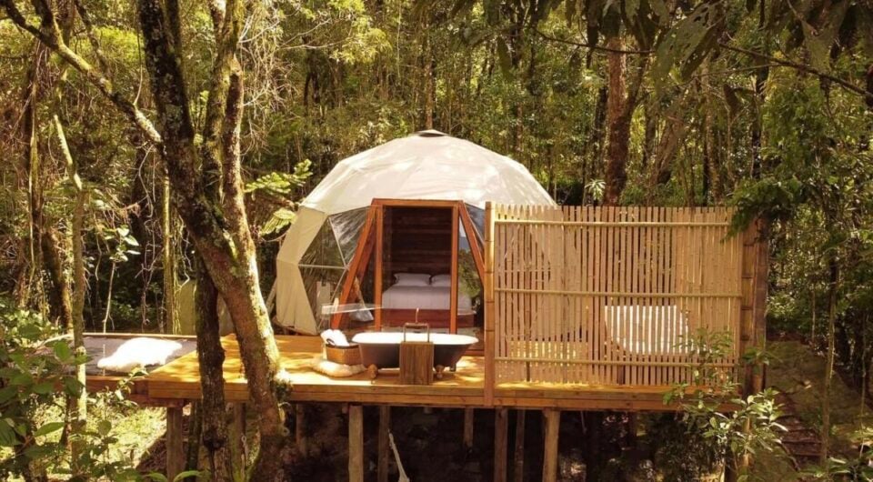 Venda de 08 cabanas porteira fechada