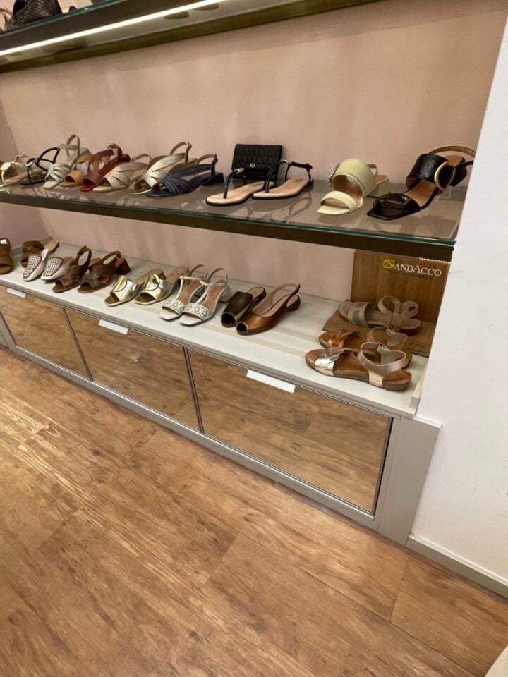 Vende Loja de Calçados Shopping Urupema Mogi das Cruzes S P