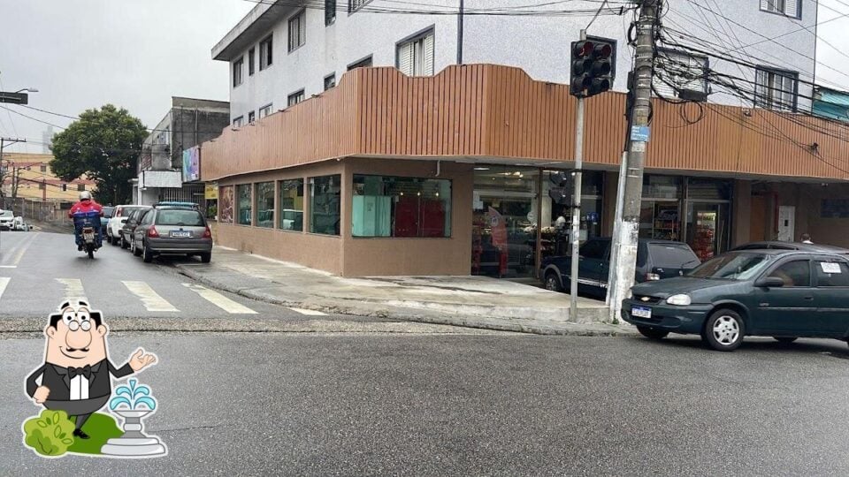 PADARIA DE ESQUINA BEM LOCALIZADA