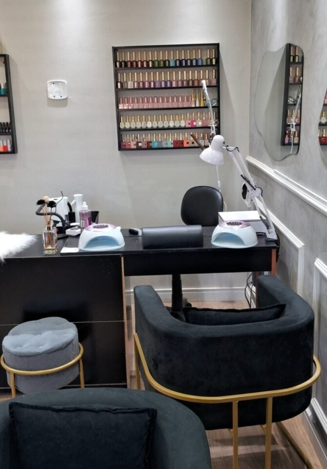 Studio de Beleza Unhas  Cílios  Sobrancha