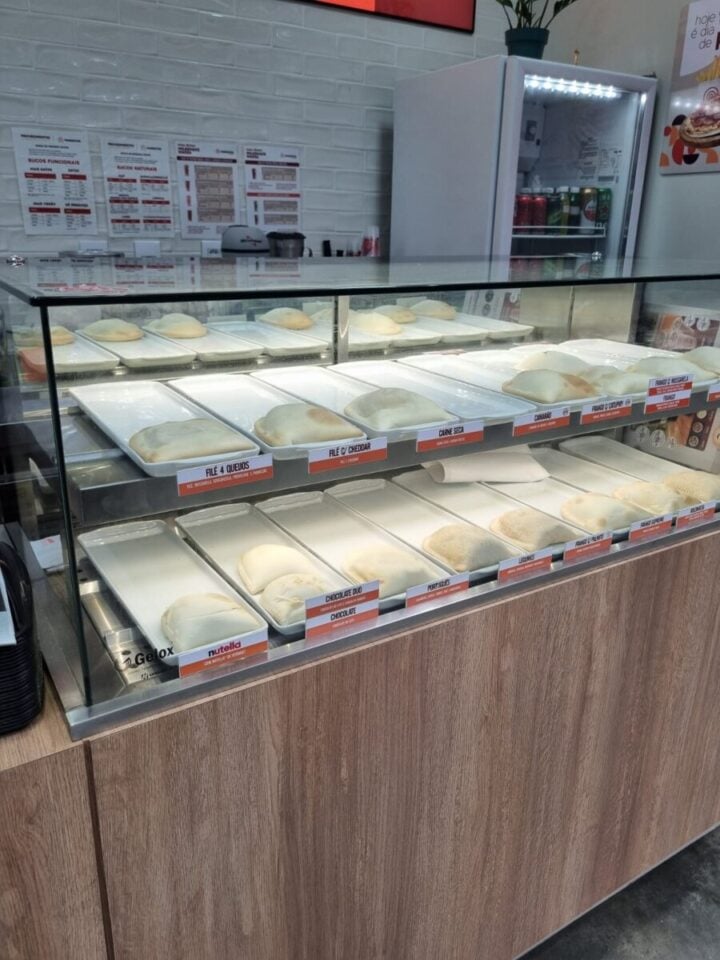 FRANQUIA NO RAMO DE LANCHES EM LOCAL DE MUITO FLUXO DE PESSOAS