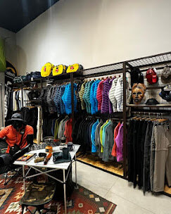 Ponto Comercial – Loja de Aventura