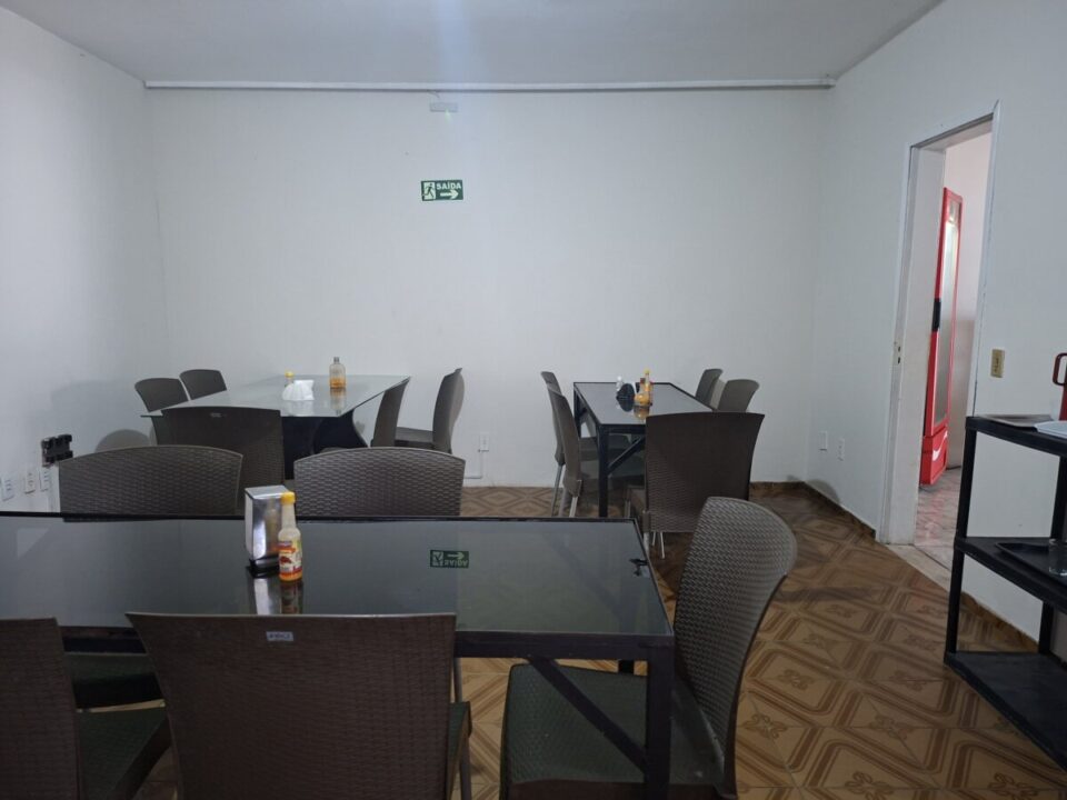 Restaurante na Aldeota R 70 mil c/ tudo dentro