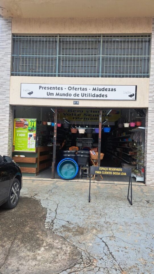 Vendo ponto comercial