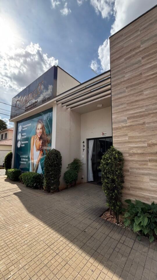 Clínica Magrass – Unidade Consolidada, Faturamento Ativo e Marca Fo