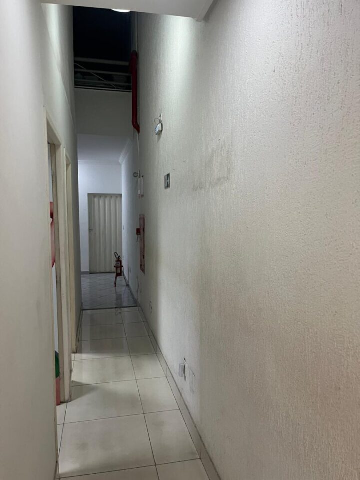 Clínica Estética e Laser em Contagem – Porteira Fechada  Imóvel Montado