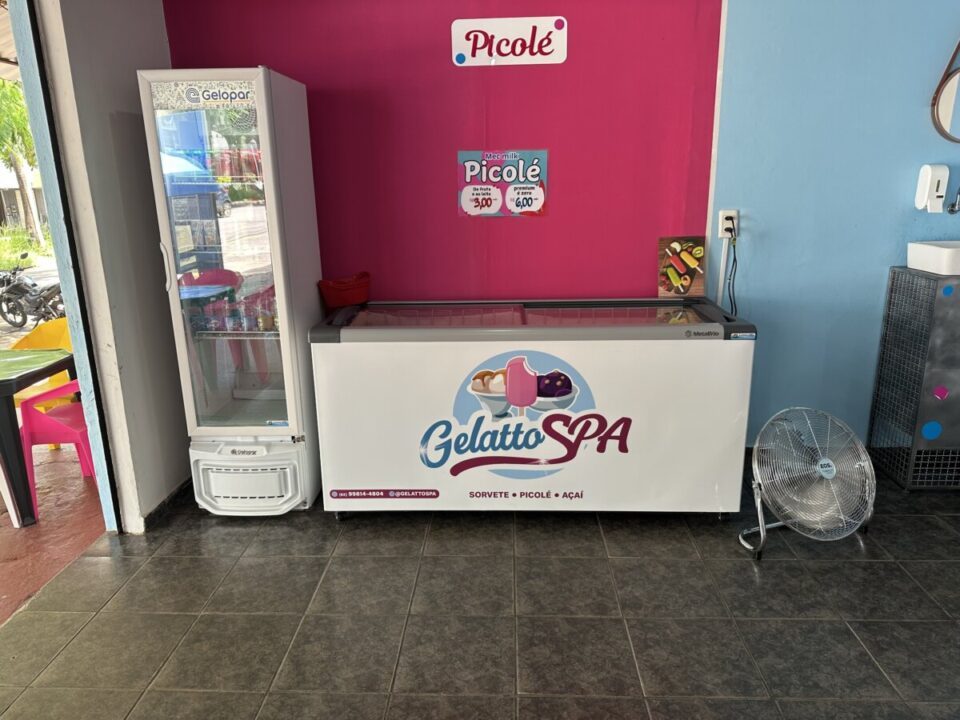 Vende-se sorveteria em funcionamento