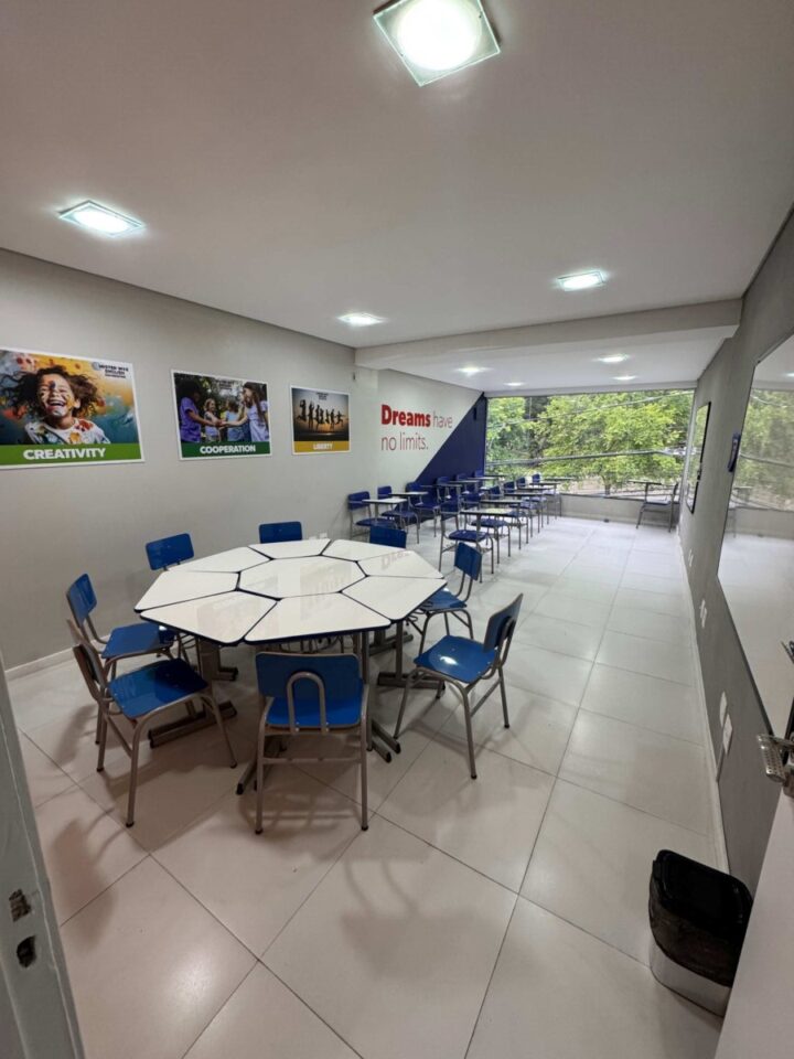 Escola de Inglês e desenvolvimento pessoal