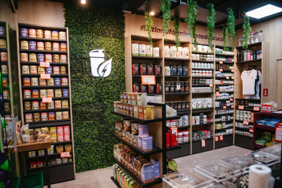 Operação de suplementos e produtos naturais em funcionamento – Fortaleza/CE