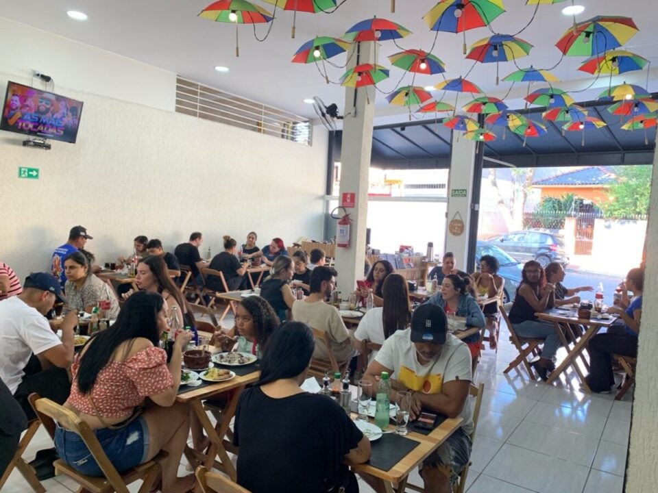 Restaurante pronto para operar em Cachoeirinha/SP