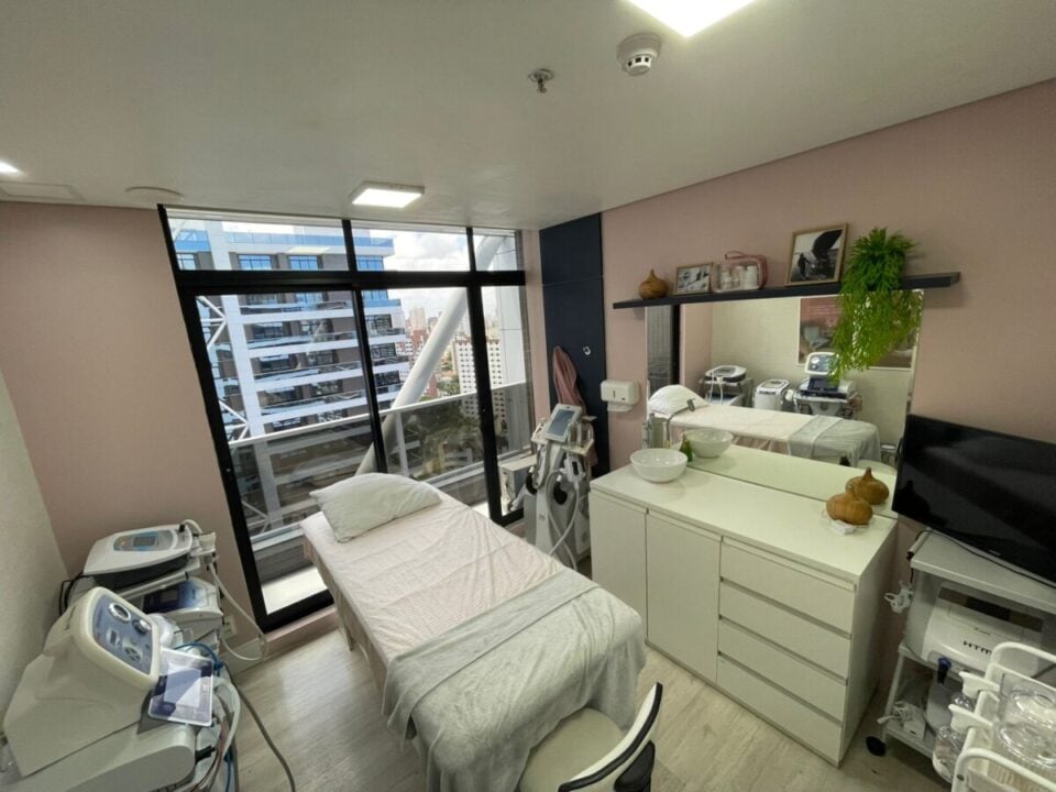 Excelente Clínica de Estética, Saúde e Beleza em Prédio de Alto Padrão