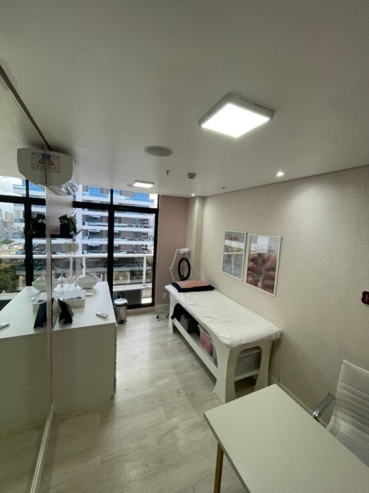 Excelente Clínica de Estética, Saúde e Beleza em Prédio de Alto Padrão