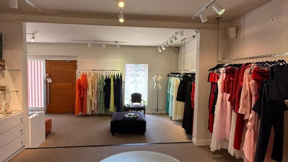 Boutique de Moda Feminina à Venda