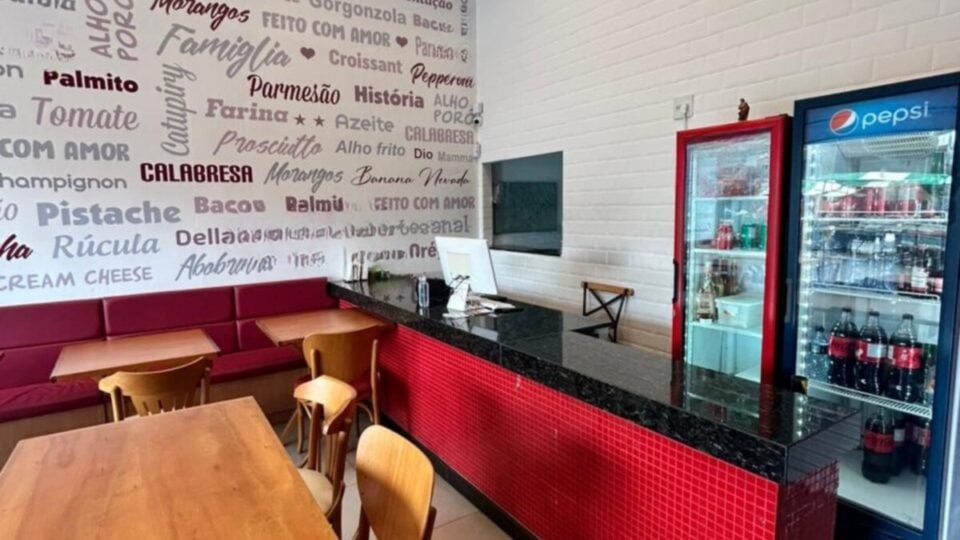 Pizzaria Estruturada em Pleno Funcionamento à Venda em Juiz de Fora – MG