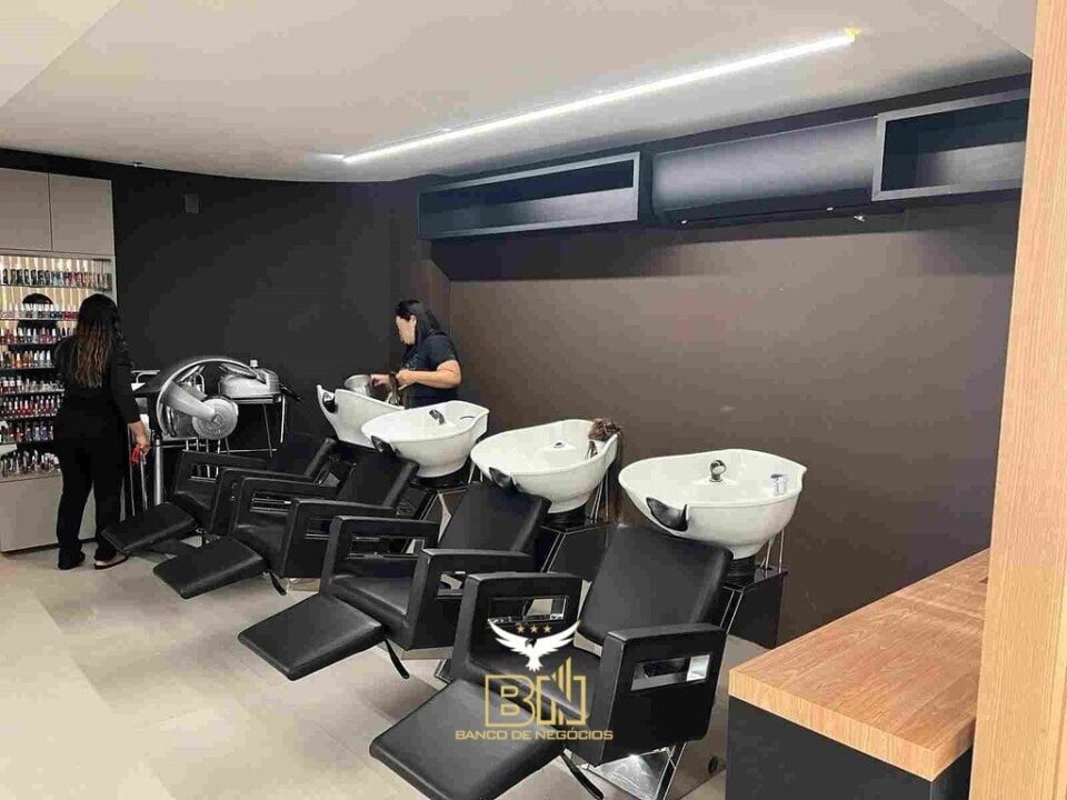 Salão de alto padrãoRepasse do ponto  estrutura Ref 2517