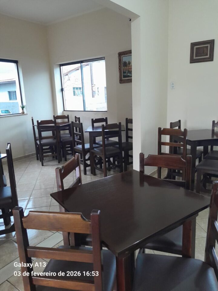 Restaurante em operação estilo bistrot no Centro de Avaré