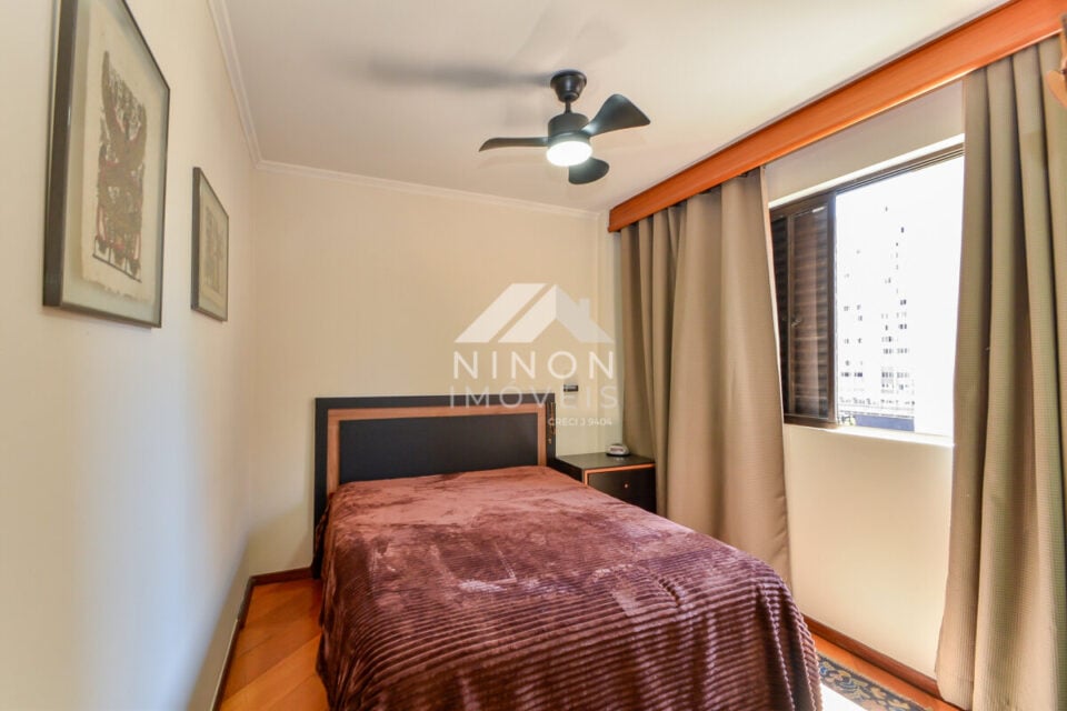 APARTAMENTO COM CHURRASQUEIRA, 2 VAGAS, SACADA, IMPECÁVEL, ENSOLARADO NO BI