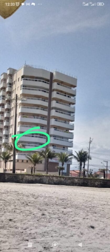 OPORTUNIDADE NA PRAIA GRANDE FRENTE PARA O MAR