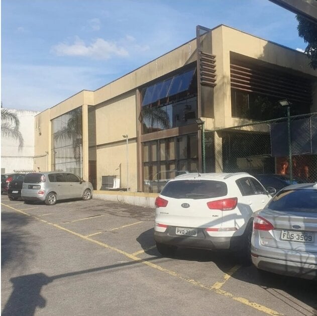 IMPERDÍVEL LINDÍSSIMO RESTAURANTE KILO NA ZONA SUL