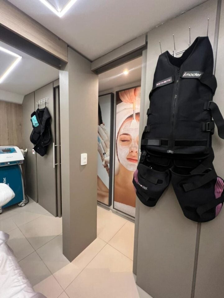 Clínica Dermatológica e Estética completa e faturando