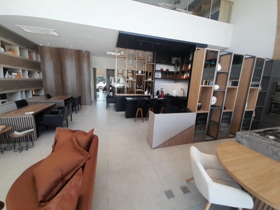 OTIMO PONTO COMERCIAL  LOJA MOVEIS