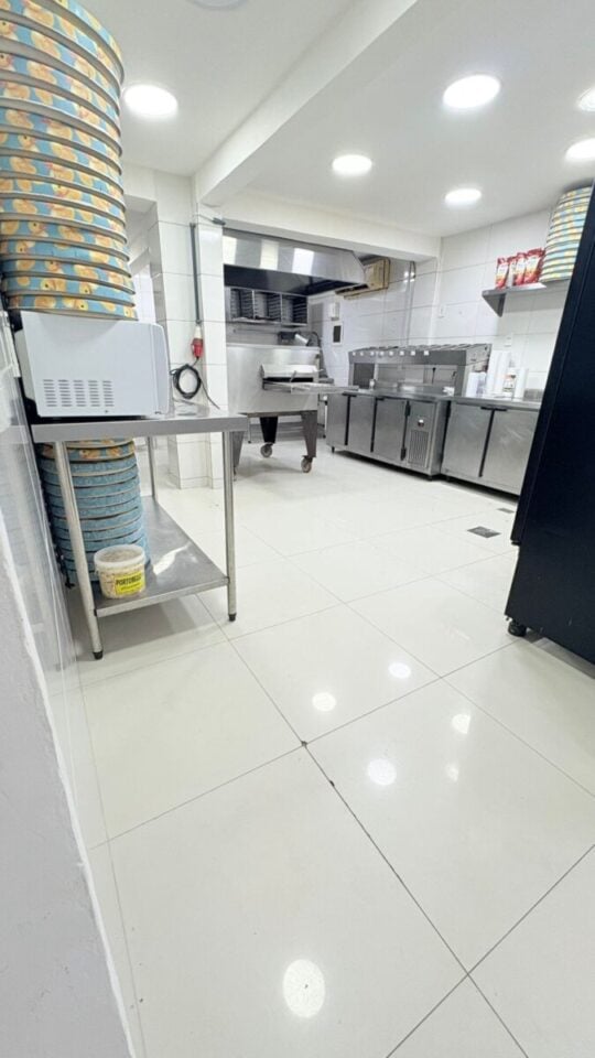 Pizzaria Montada – Icaraí – Totalmente Equipada