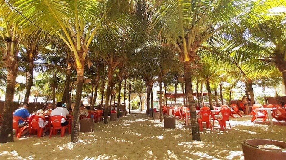 Vendo Ótima Barraca na Praia do Futuro, em Fortaleza Ref 2313