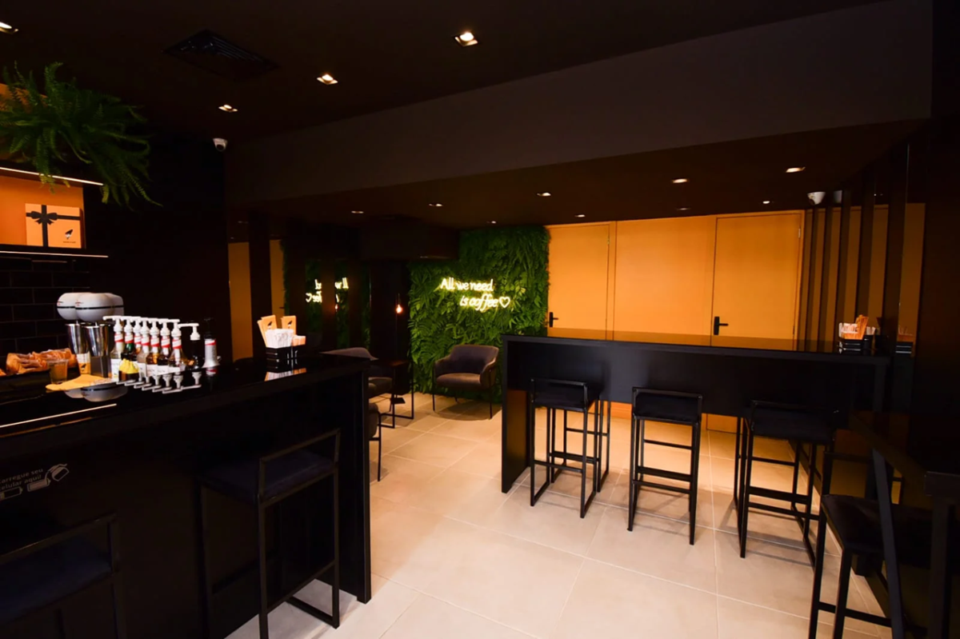 Oportunidade Passo Ponto Cafeteria Completa 80m² – R 190k por R 100k