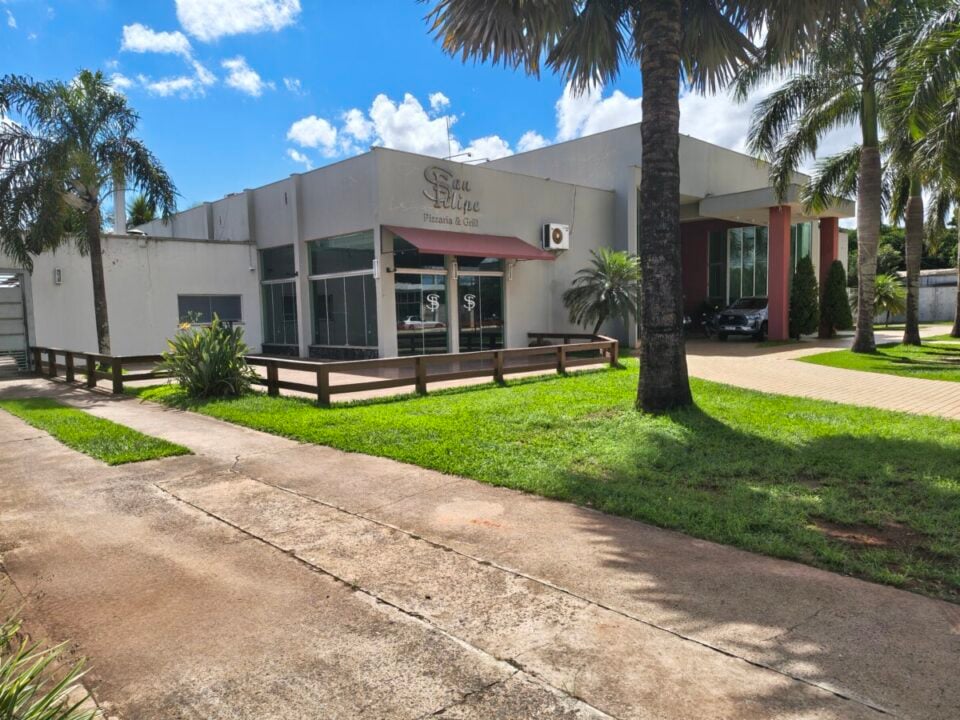 Pizzaria com ótimo movimento