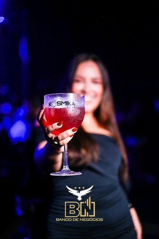 Famosa e Super Movimentada Boate KÓSMIKA à venda – 3004