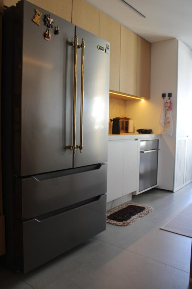 LINDÍSSIMO E SOFISTICADO APARTAMENTO TOTALMENTE MOBILIADO LITORAL SUL DE SP